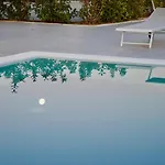 Mama *